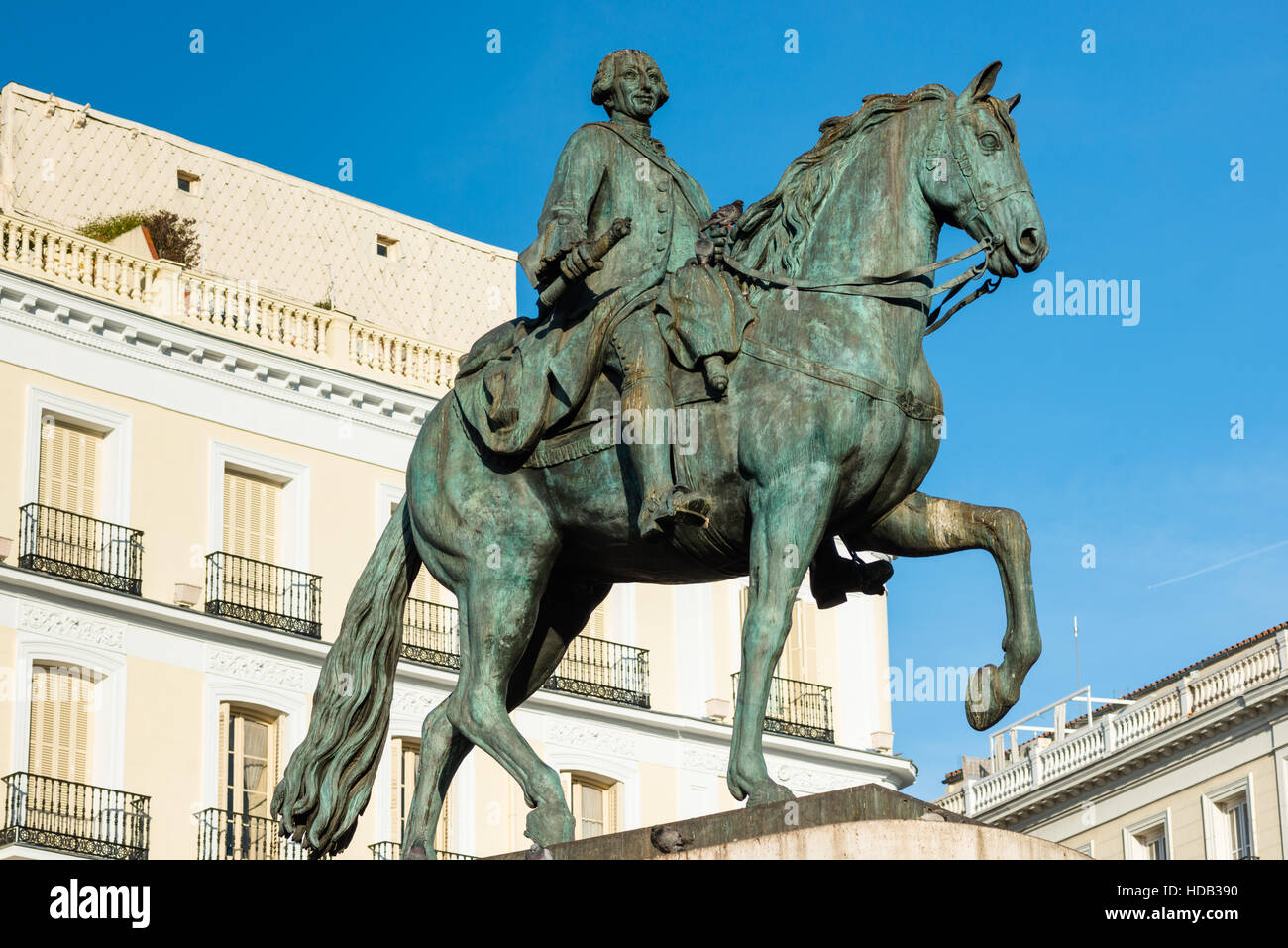 Reiterstatue von Carlos III in der Puerta del Sol, Madrid, Spanien Stockfoto