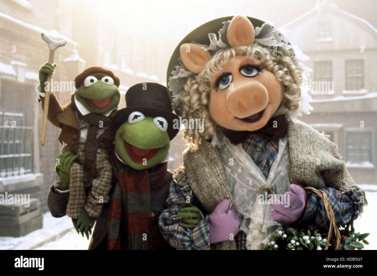 Das MUPPET WEIHNACHTSLIED, Tiny Tim, Kermit der Frosch, Miss Piggy, 1992, © Walt Disney