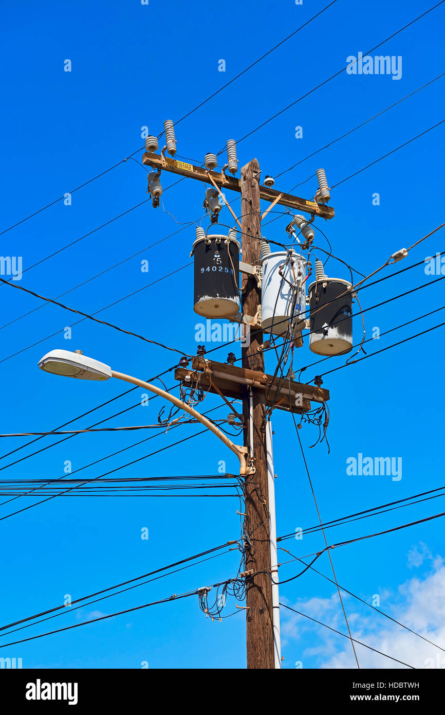Versorgung Strommast, Hanapepe Höhen, Kaua'i, Hawaii, USA Stockfoto