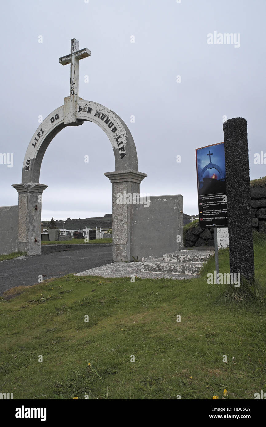 Eingang zum Friedhof, heimaey, vestmannaeyjar Inseln im südlichen Island. Stockfoto