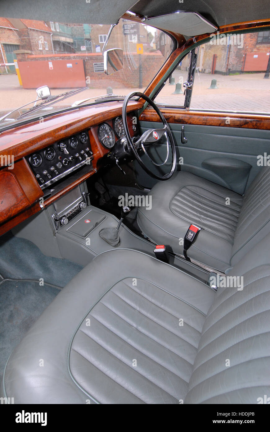 Jaguar Leather Interior Stockfotos Jaguar Leather Interior
