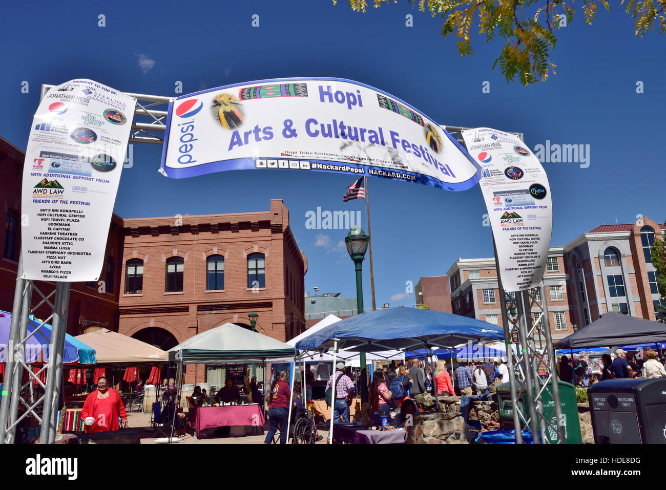 Eingang-Banner zu Hopi Kunst- und Kulturfestival, Flagstaff, Arizona, USA Stockfoto