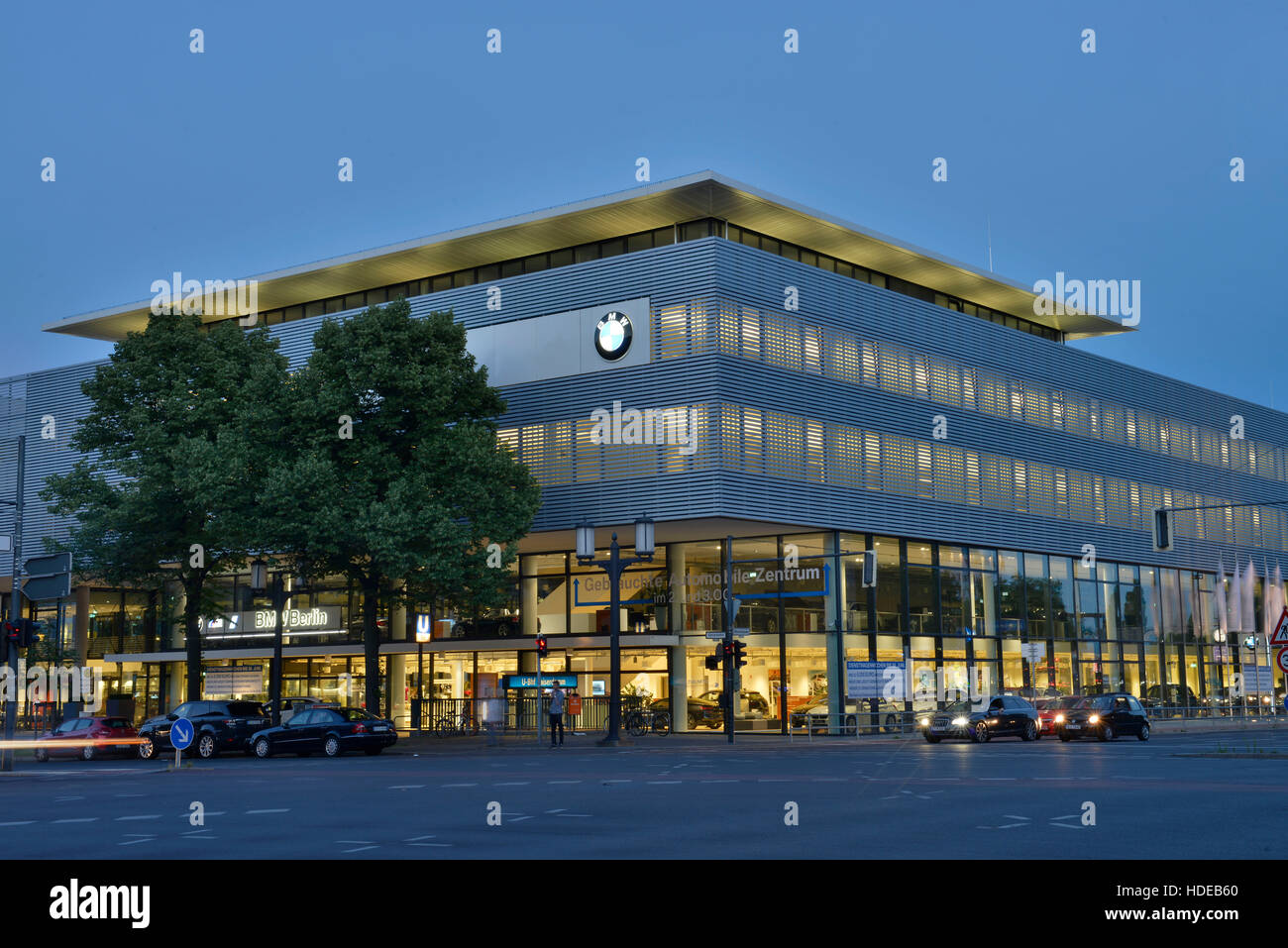 Bmw Sales Stockfotos Bmw Sales Bilder Alamy