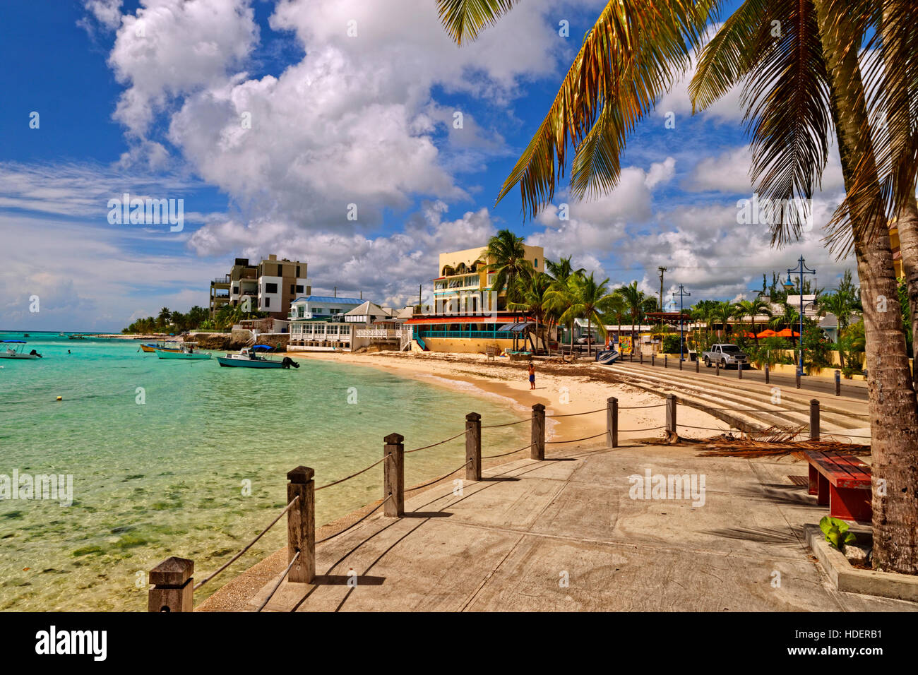 Strand von St. Lawrence Gap, Barbados, Karibik. Stockfoto