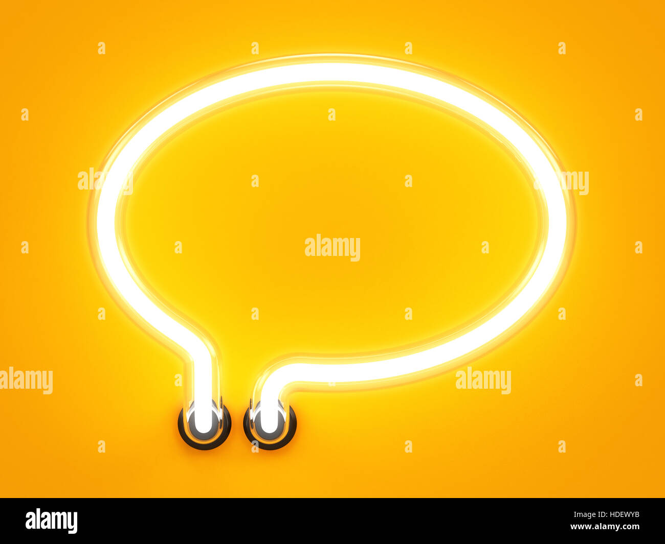 Neonlicht Alphabet Rede Blase Nachricht markieren Zeichen. Neon Röhre Buchstaben Leuchten Effekt auf orangem Hintergrund. 3D-Rendering Stockfoto