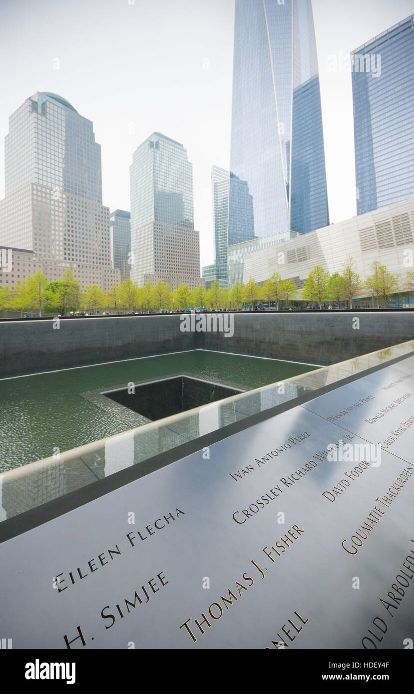 NEW YORK - 2. Mai 2016: 9/11 Gedenkstätte an das World Trade Center Stockfoto