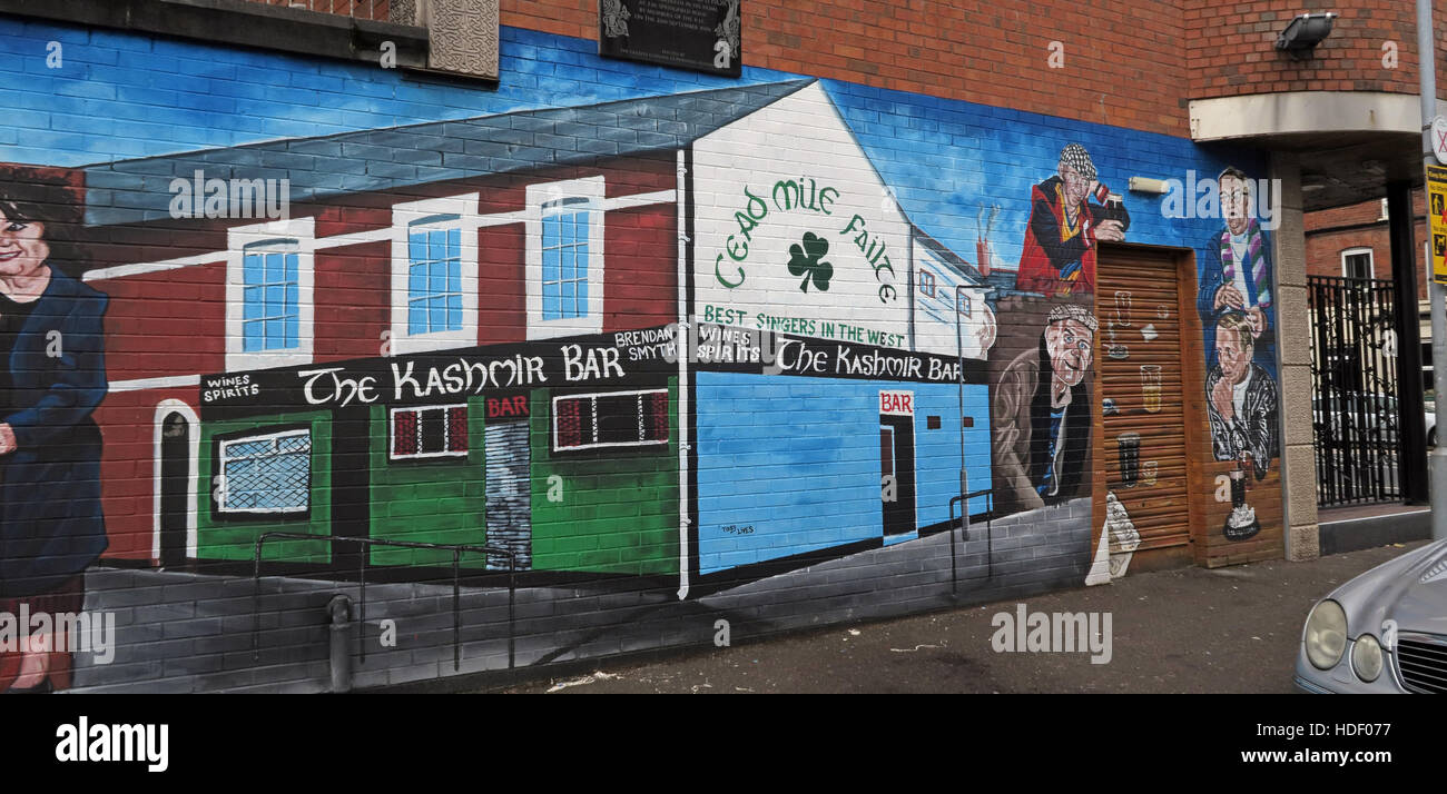 Belfast fällt Rd republikanischen Wandbild-Kaschmir-Bar - Failte Stockfoto