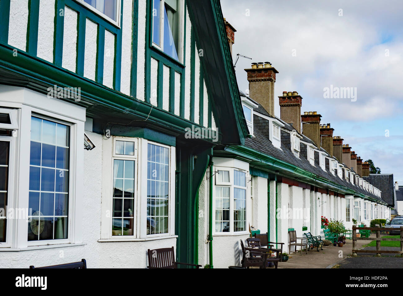 Hamilton Terrace, eine Reihe von Reihenhäusern Baujahr 1895 im Dorf Lamlash, Isle of Arran. Stockfoto