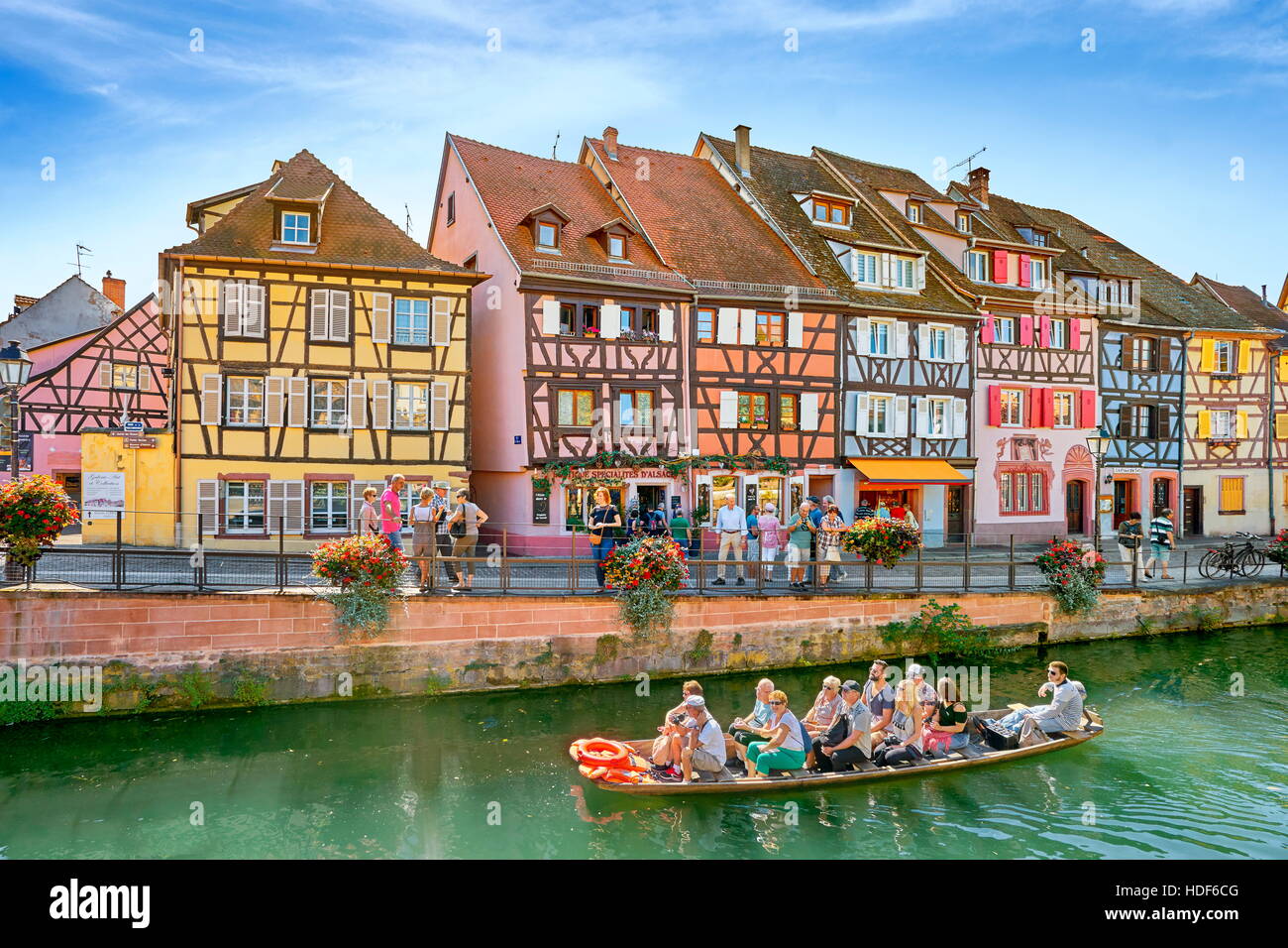 Fachwerkhäusern im Viertel Petite Venise (Klein-Venedig), Colmar, Frankreich Stockfoto