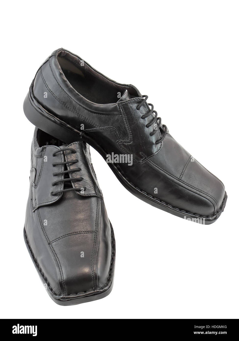Klassische schwarze Herrenschuhe. Isoliert auf weiß Schwarze Herrenschuhe