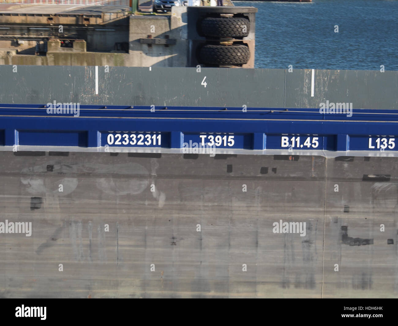 ISIS (Schiff, 2009) ENI 02332311 Zandvlietsluis Hafen von Antwerpen pic3 Stockfoto
