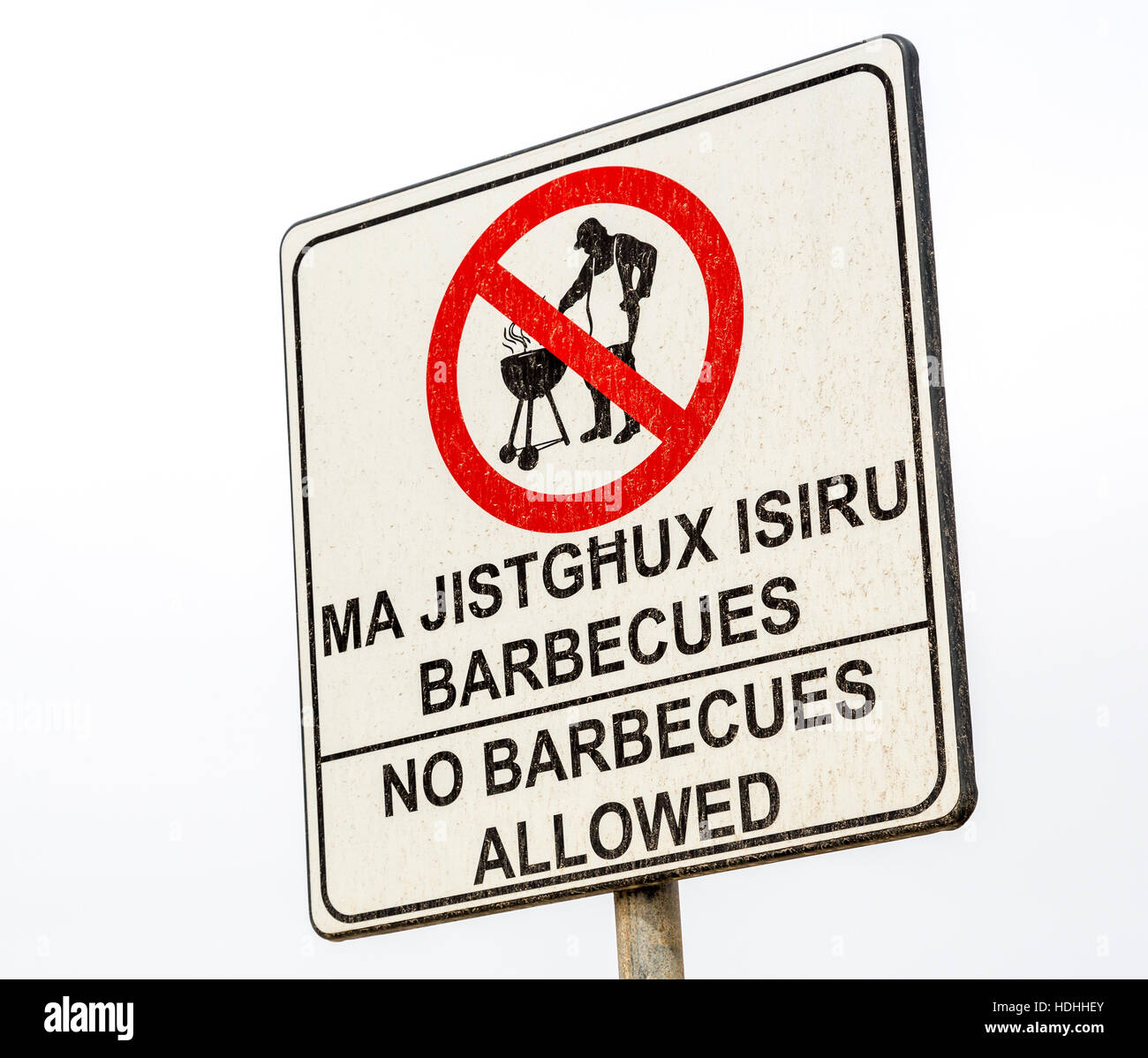 Kein Grillen erlaubt Zeichen am Strand, Melieha, Malta Stockfoto