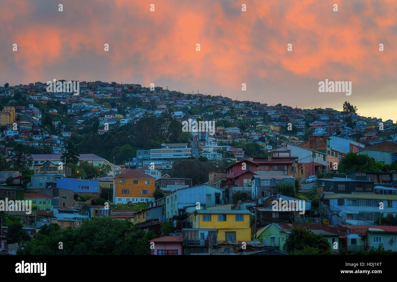 Sonnenuntergang in Valparaiso, Chile. Stockfoto