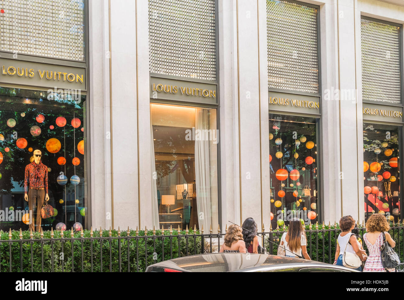 Louis Vuitton Shop, Außenansicht Stockfoto