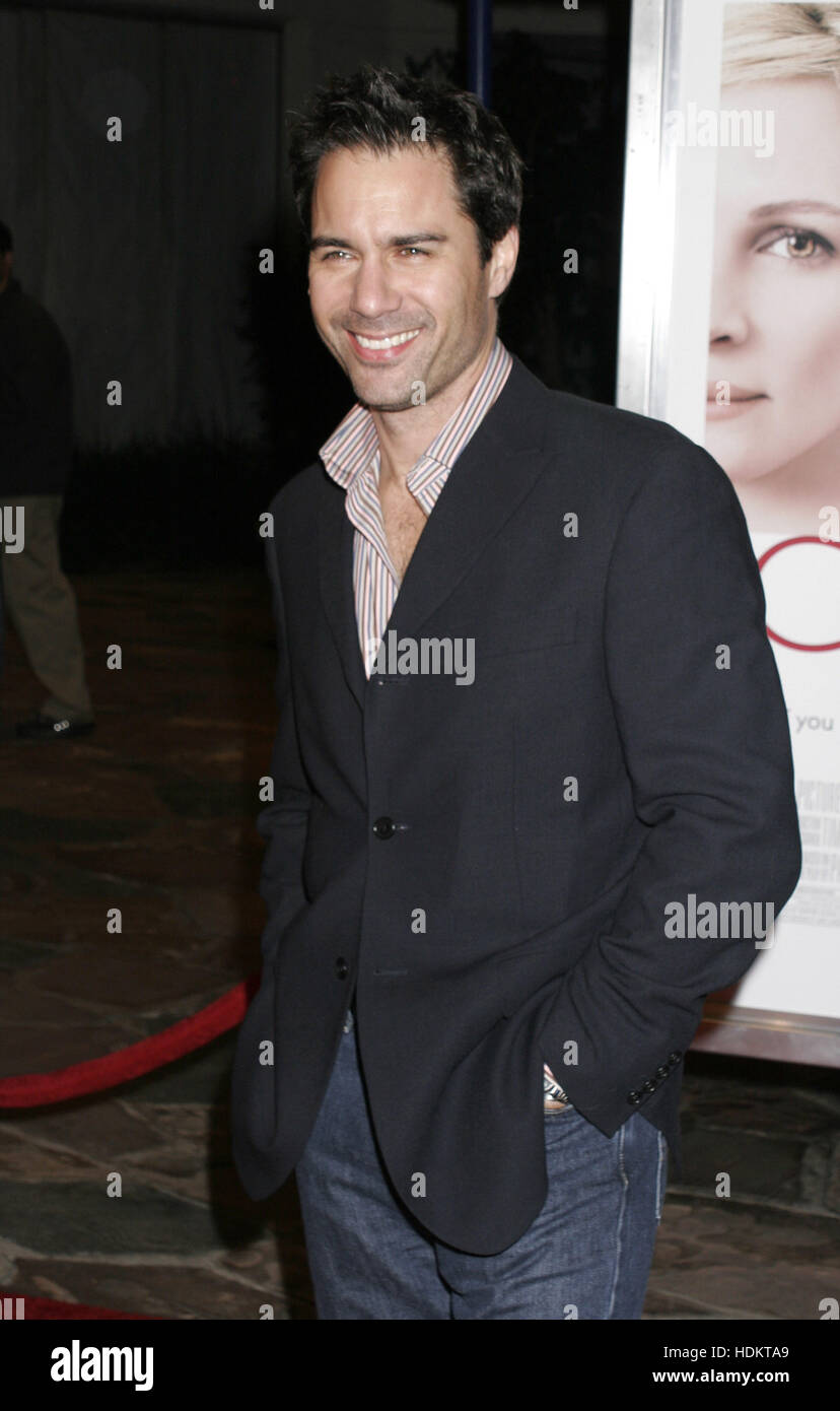 Eric McCormack bei der Premiere des Films, "Näher" im Mann Village Theater am 22. November 2004 in Los Angeles. Bildnachweis: Francis Specker Stockfoto