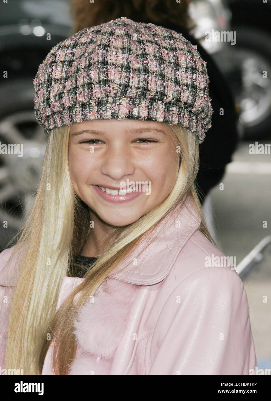 Jenna Boyd bei der Premiere für "Polar Express" am 7. November 2004 in Los Angeles, Kalifornien. Bildnachweis: Francis Specker Stockfoto