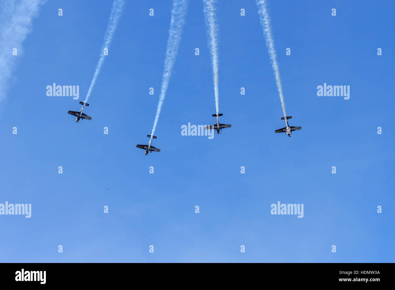 Die klingen Kunstflugstaffel, Durchführung ihrer Display-Manöver auf der Southport airshow Stockfoto