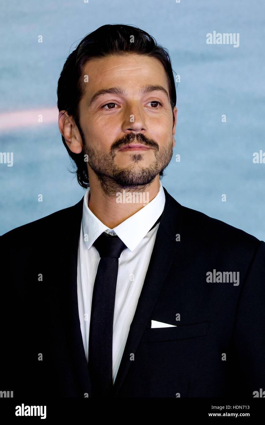Diego Luna besucht das Launch Event von ROGUE ONE: eine STAR WARS Geschichte auf 13.12.2016 in der Tate Modern, Bankside,. Personen im Bild: Diego Luna. Bild von Julie Edwards. Stockfoto