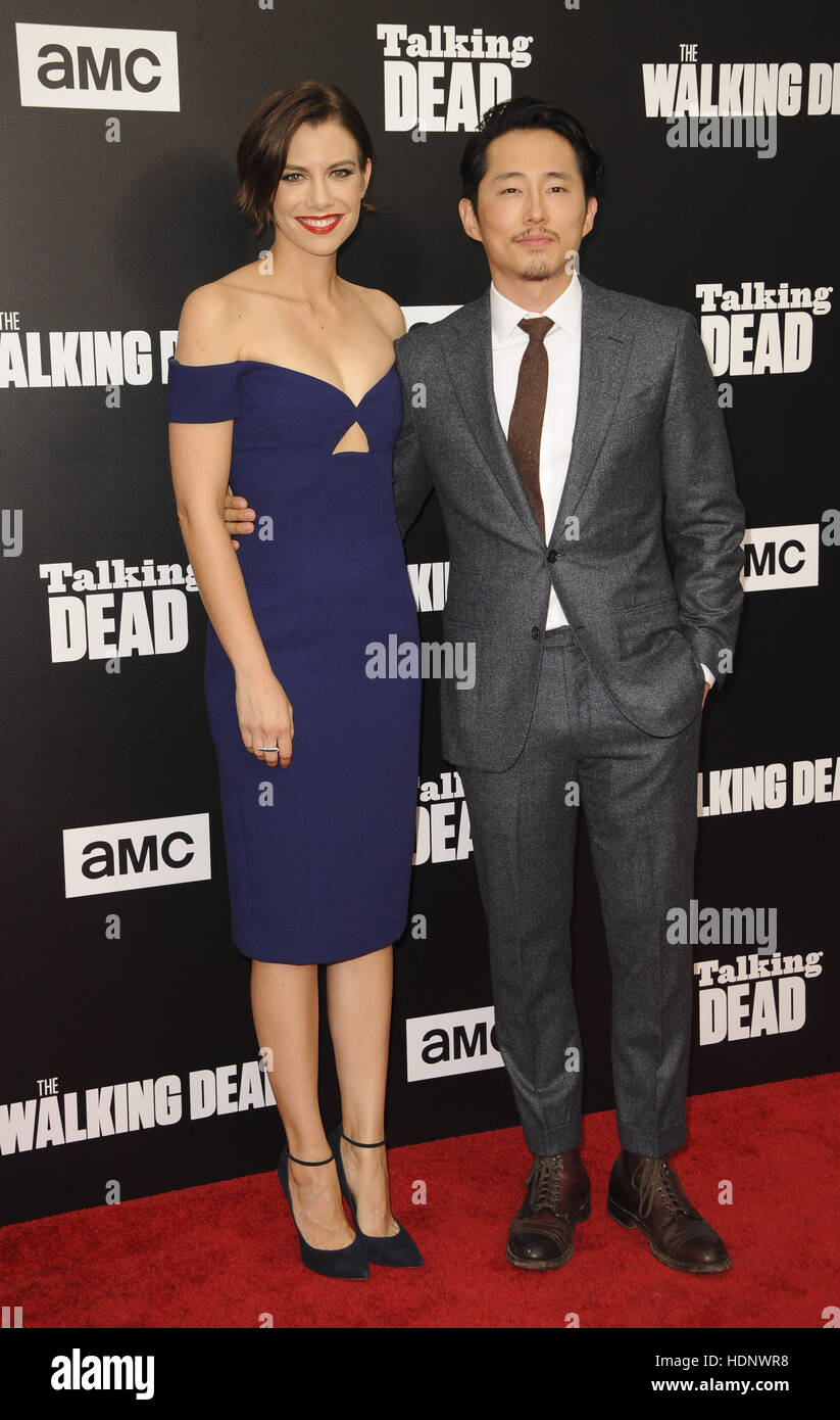 AMC präsentiert Special Edition von "The Walking Dead ist tot reden" mit: Steven Yeun, Lauren Cohan wo: Los Angeles, California, Vereinigte Staaten von Amerika bei: 24. Oktober 2016 Stockfoto