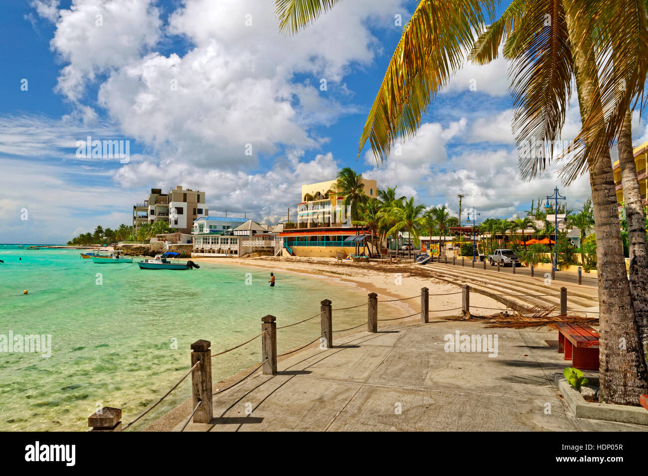 Strand von St. Lawrence Gap, Barbados, Karibik. Stockfoto