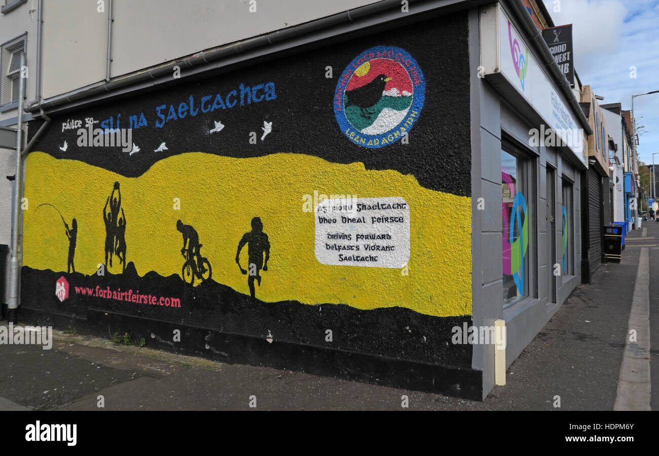 Belfast fällt Rd republikanischen Wandbild - Brighton Street, West Belfast zu fördern Stockfoto