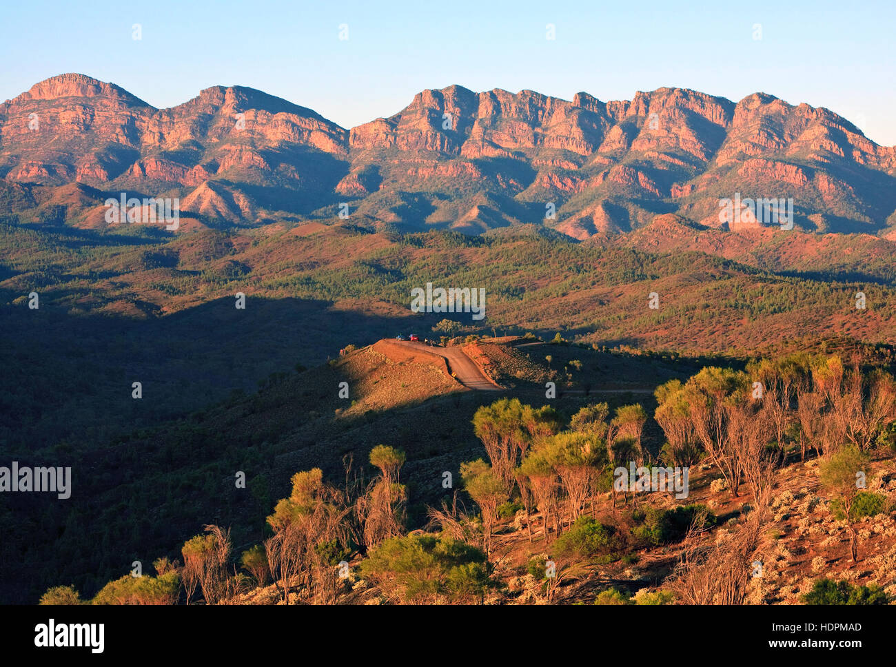 Flinders Ranges South Australia australischen Landschaften Wilpena Pound St Mary peak Wanderung Wandern trail outback-Landschaft Stockfoto