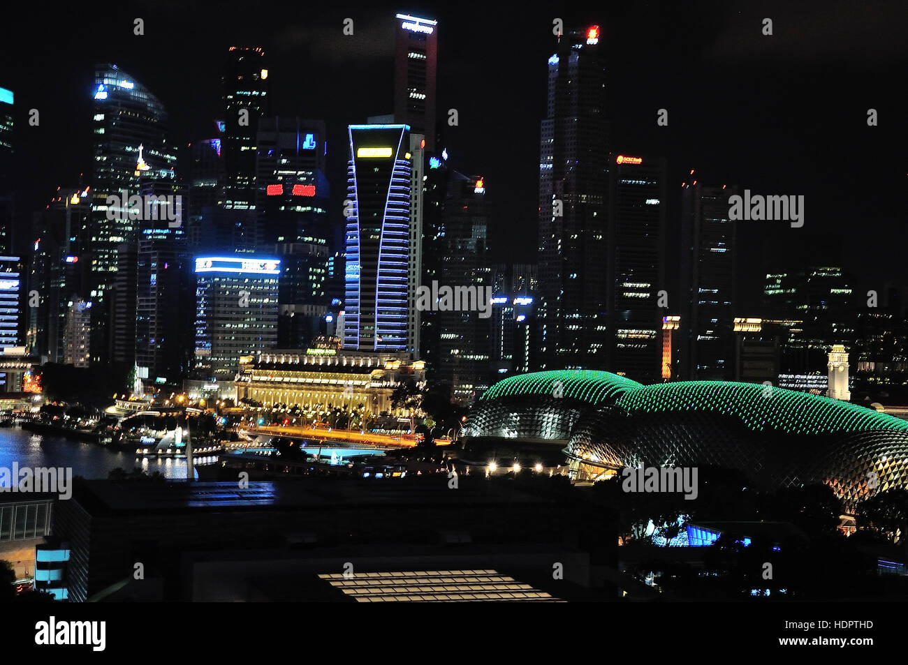 Blick auf Marina Singapore bei Nacht Stockfoto