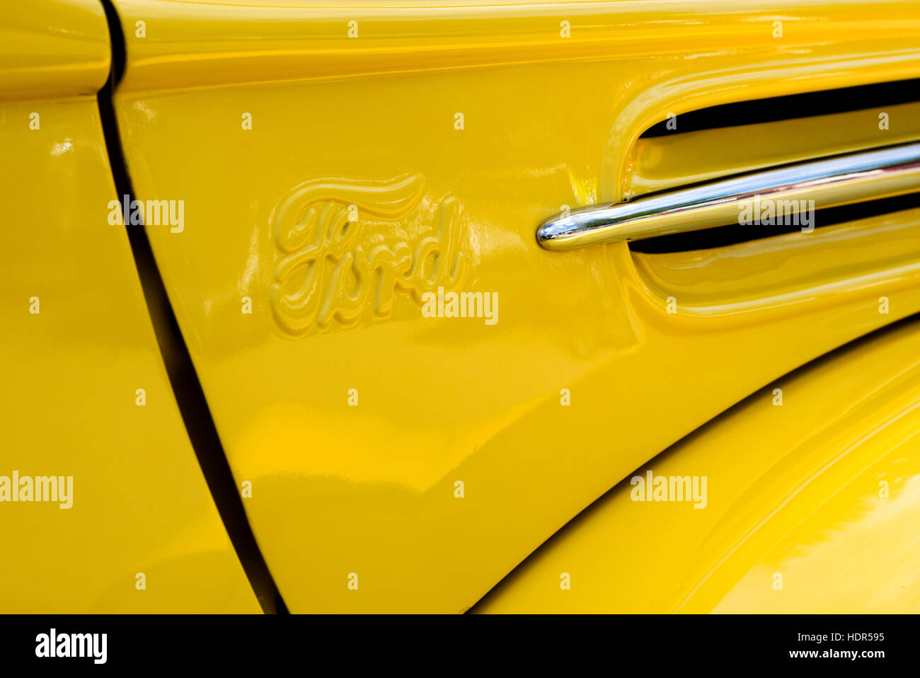 Gelbe 1946 Ford Pick-up LKW-detail Stockfoto