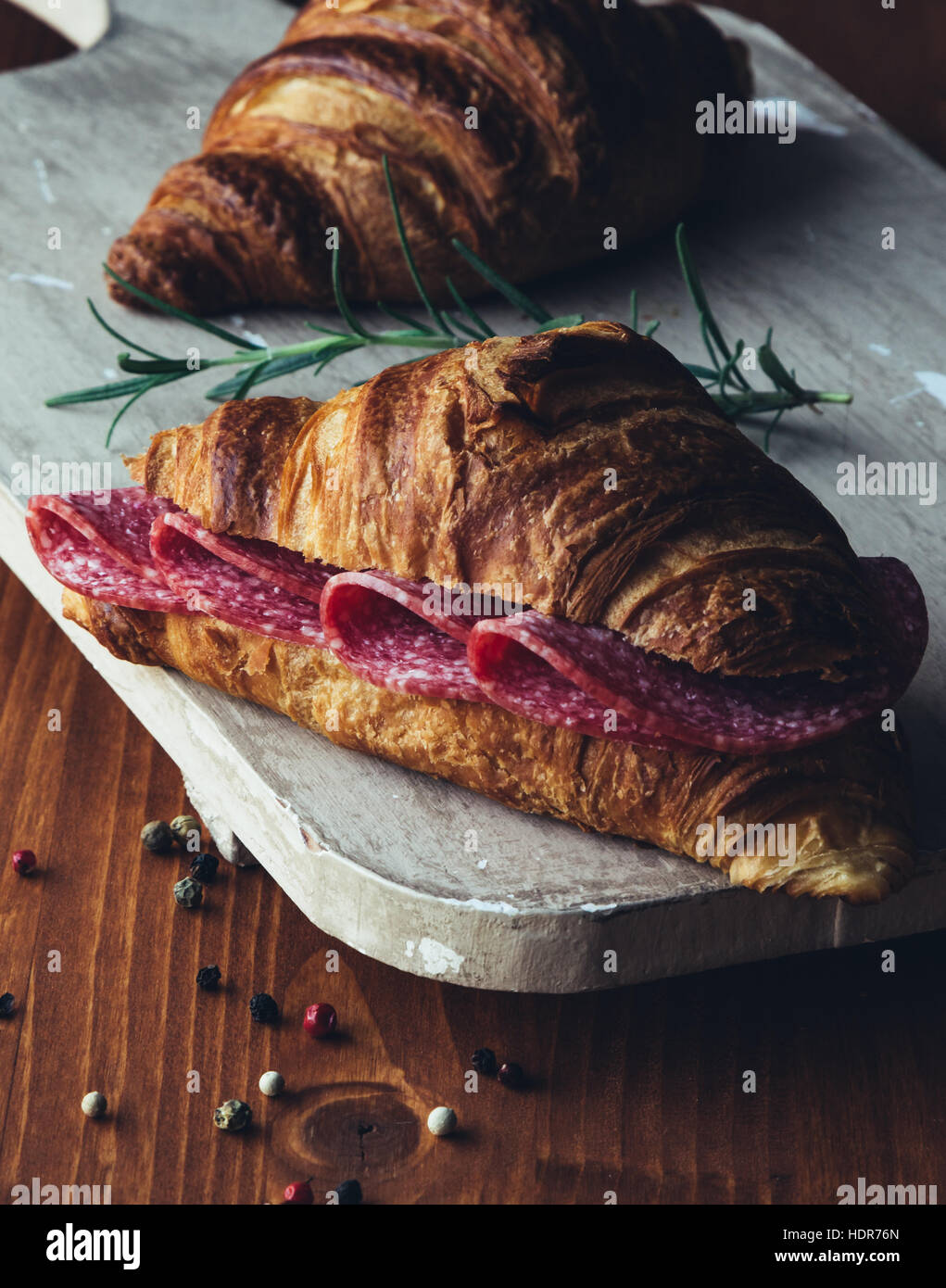 Rustikale Salami Stockfotos und bilder Kaufen Alamy