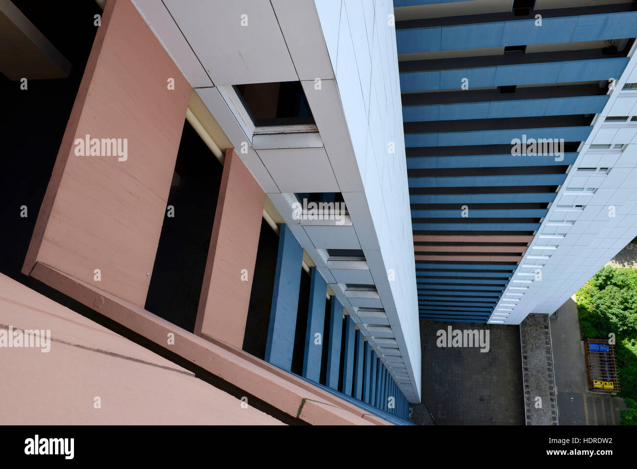 Wohnhochhaus Ideal, Fritz-Erler-Allee 120, Gropiusstadt, Neukölln, Berlin, Deutschland Stockfoto