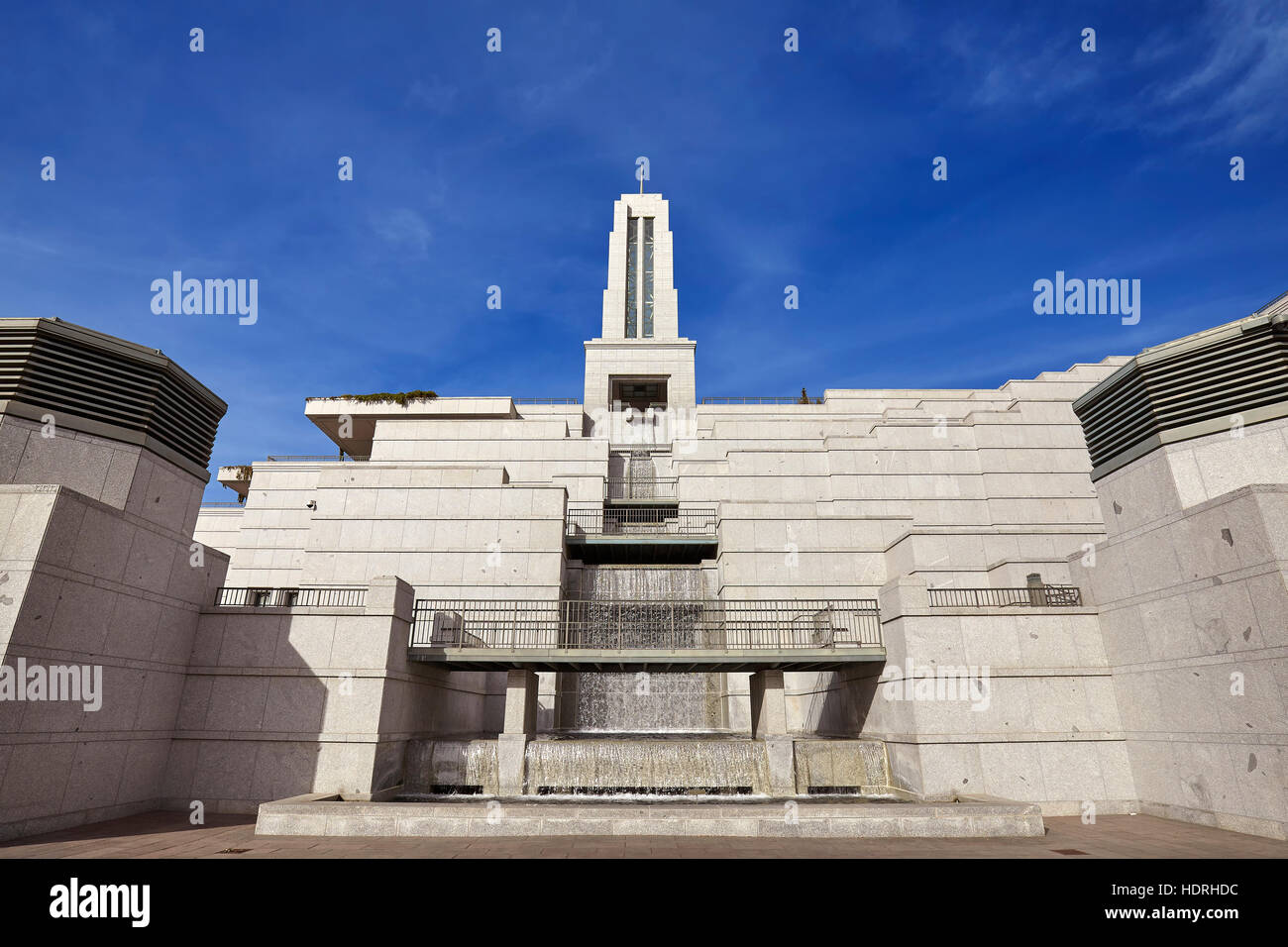 Exterieur des 21.000 Sitzes LDS Konferenzzentrum. Stockfoto