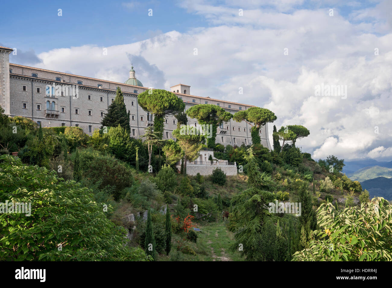 Abtei Montecassino, Abtei Fassade & Gärten, Cassino, Italien, Europa, Stockfoto