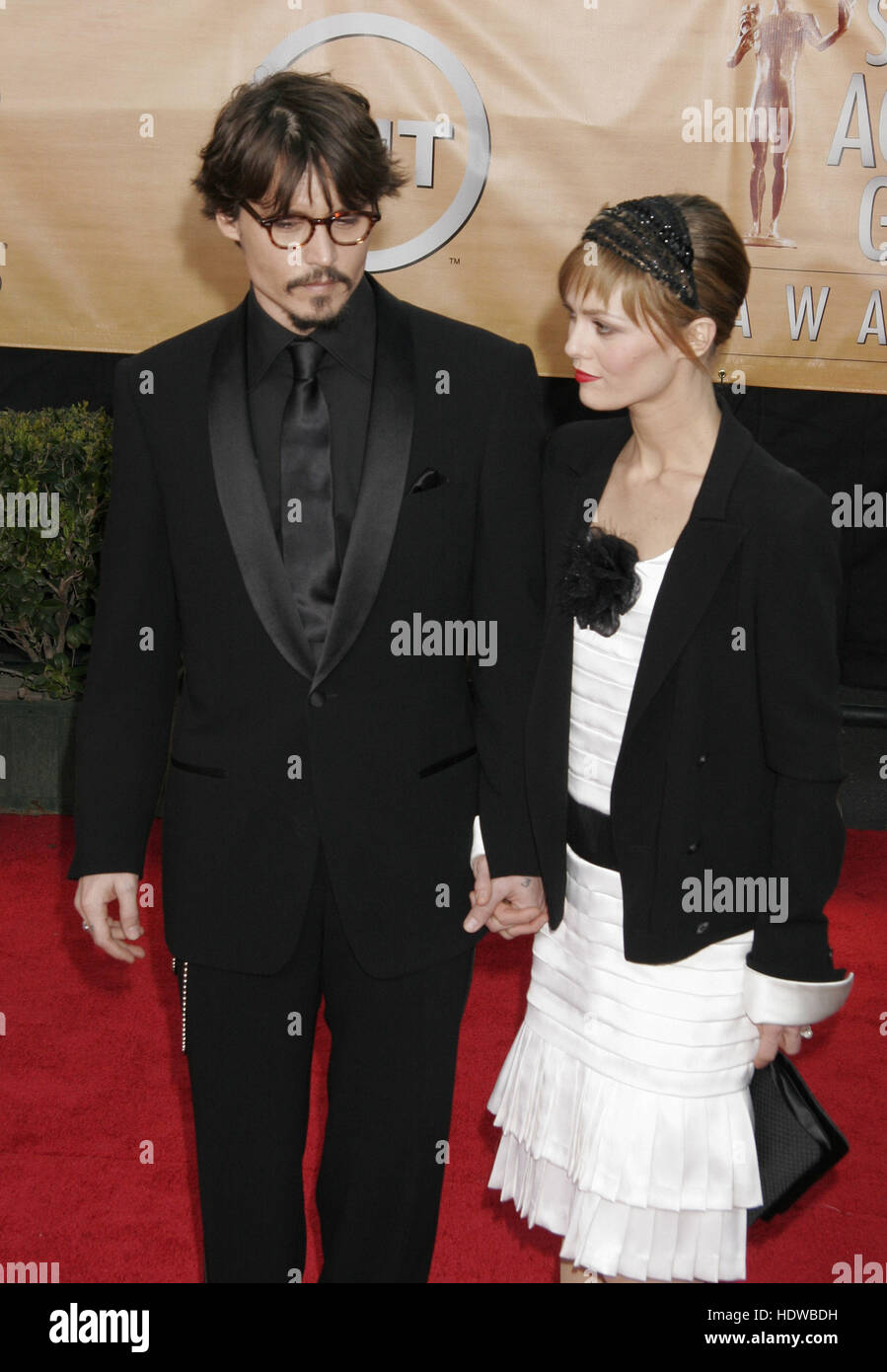 Johnny Depp und Vanessa Paradis in der Screen Actors Guild Awards in Los Angeles am 5. Februar 2005 Photo Credit: Francis Specker Stockfoto