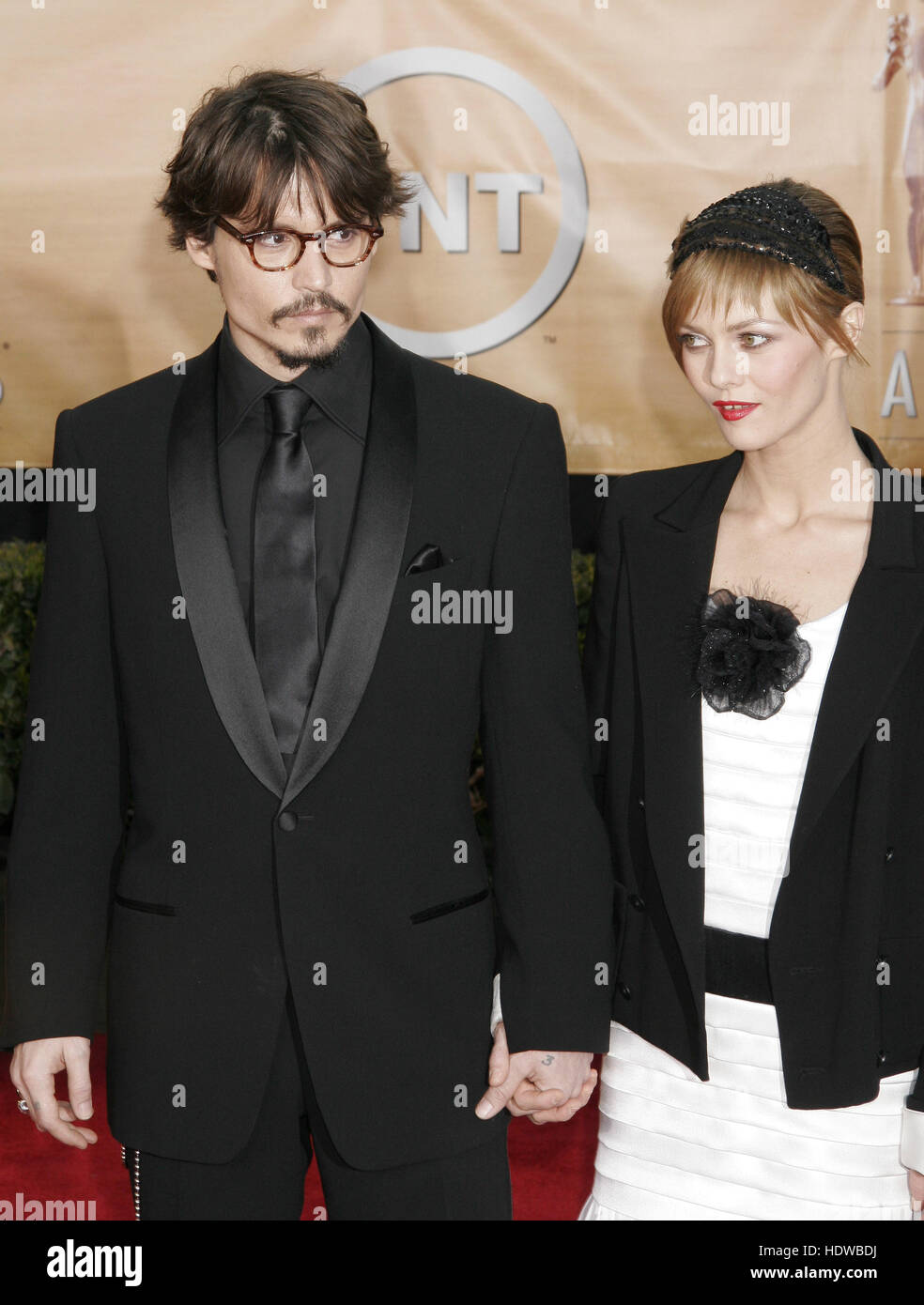 Johnny Depp und Vanessa Paradis in der Screen Actors Guild Awards in Los Angeles am 5. Februar 2005 Photo Credit: Francis Specker Stockfoto