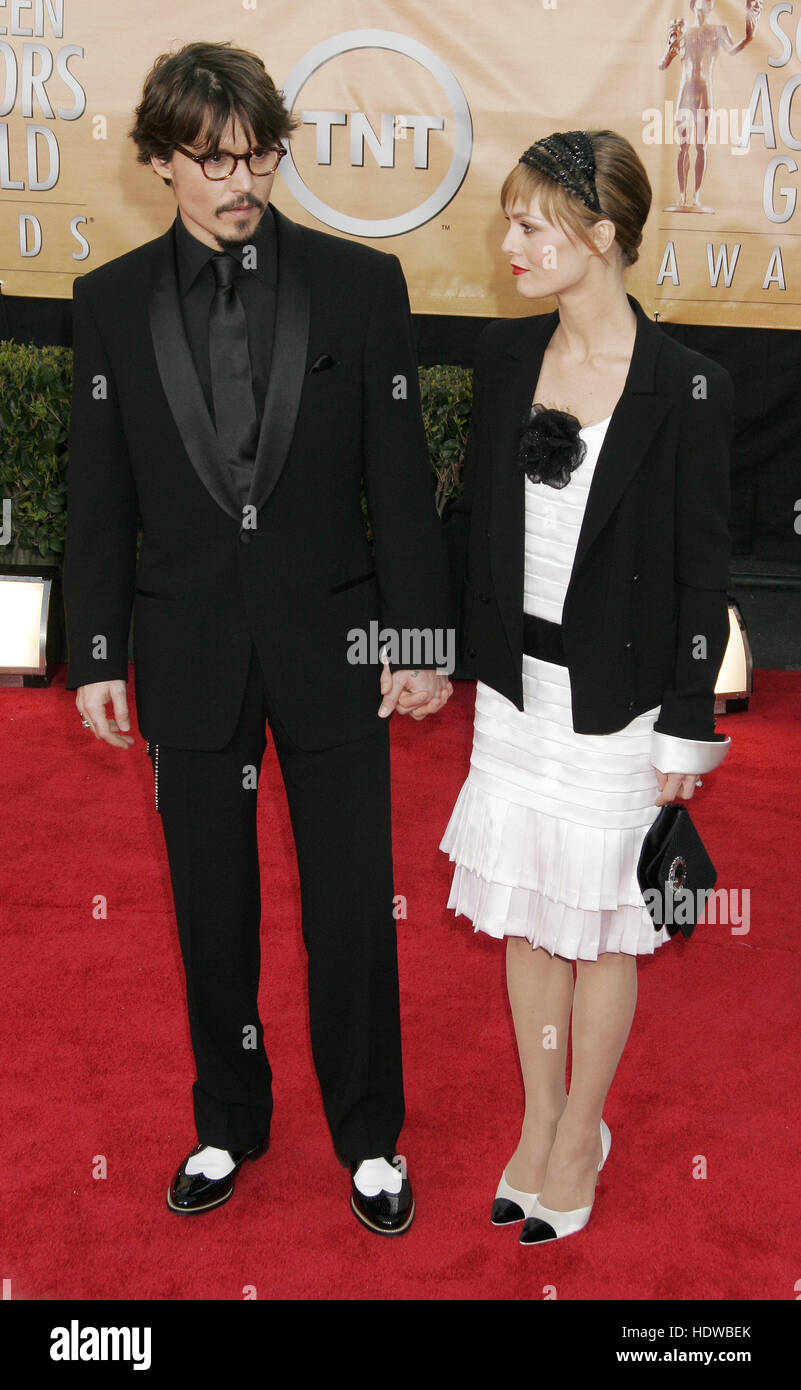 Johnny Depp und Vanessa Paradis in der Screen Actors Guild Awards in Los Angeles am 5. Februar 2005 Photo Credit: Francis Specker Stockfoto