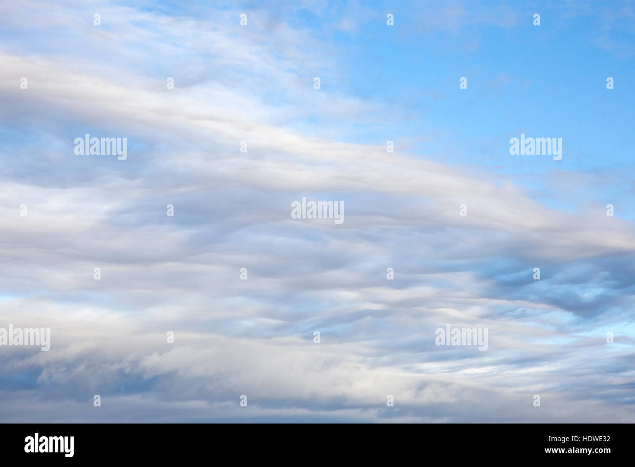 Ungewöhnliche Stratocumulus Wolkenbildung. Stockfoto