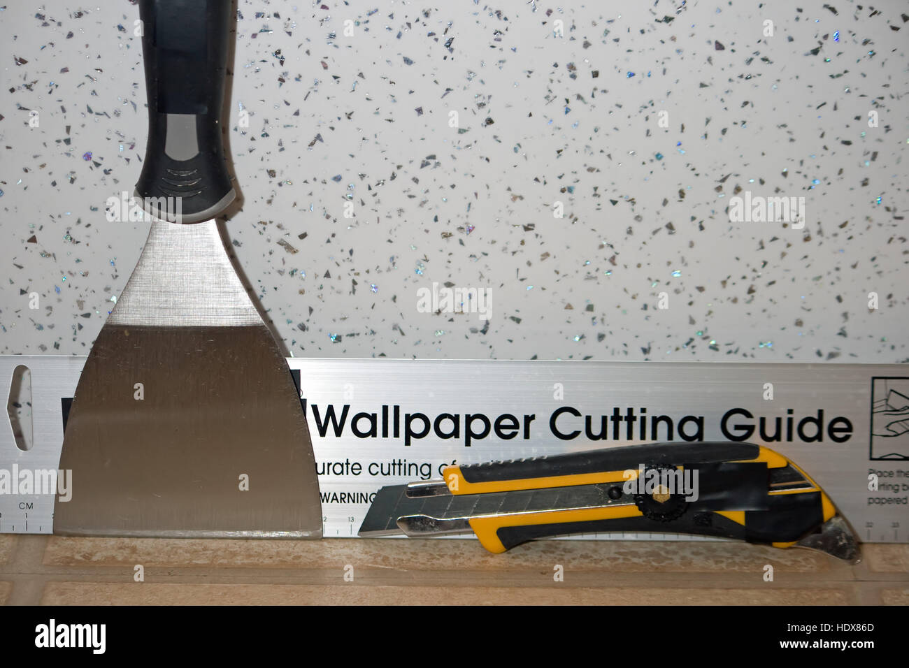 Wallpapering tools -Fotos und -Bildmaterial in hoher Auflösung – Alamy