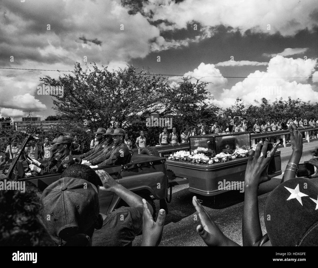 Fidel Castros Beerdigung Konvoi in Santiago angekommen Stockfoto