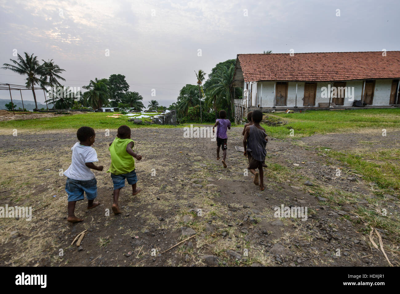 Kinder von São Tomé e Príncipe Stockfoto