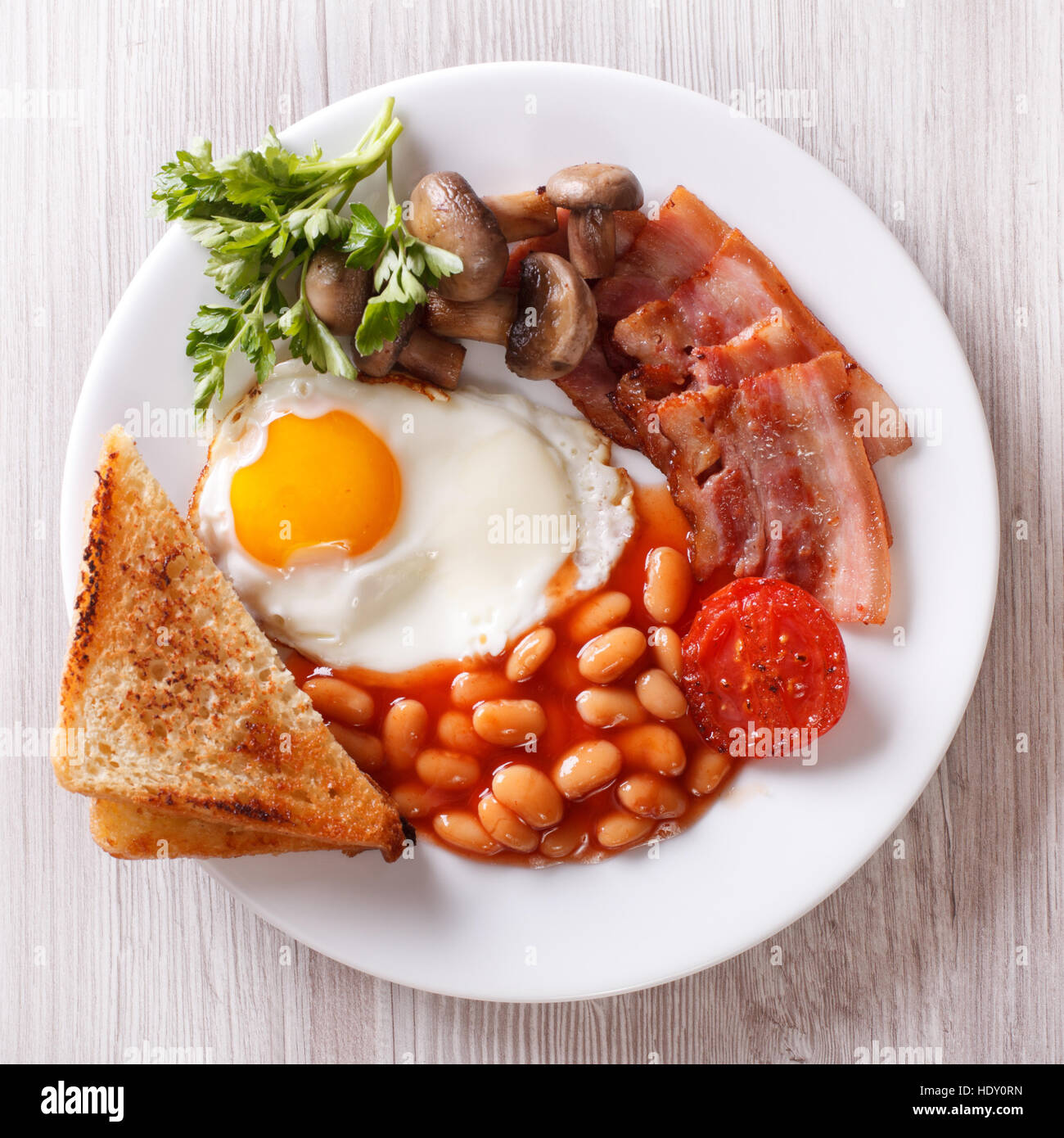 Englisches frühstück -Fotos und -Bildmaterial in hoher Auflösung – Alamy
