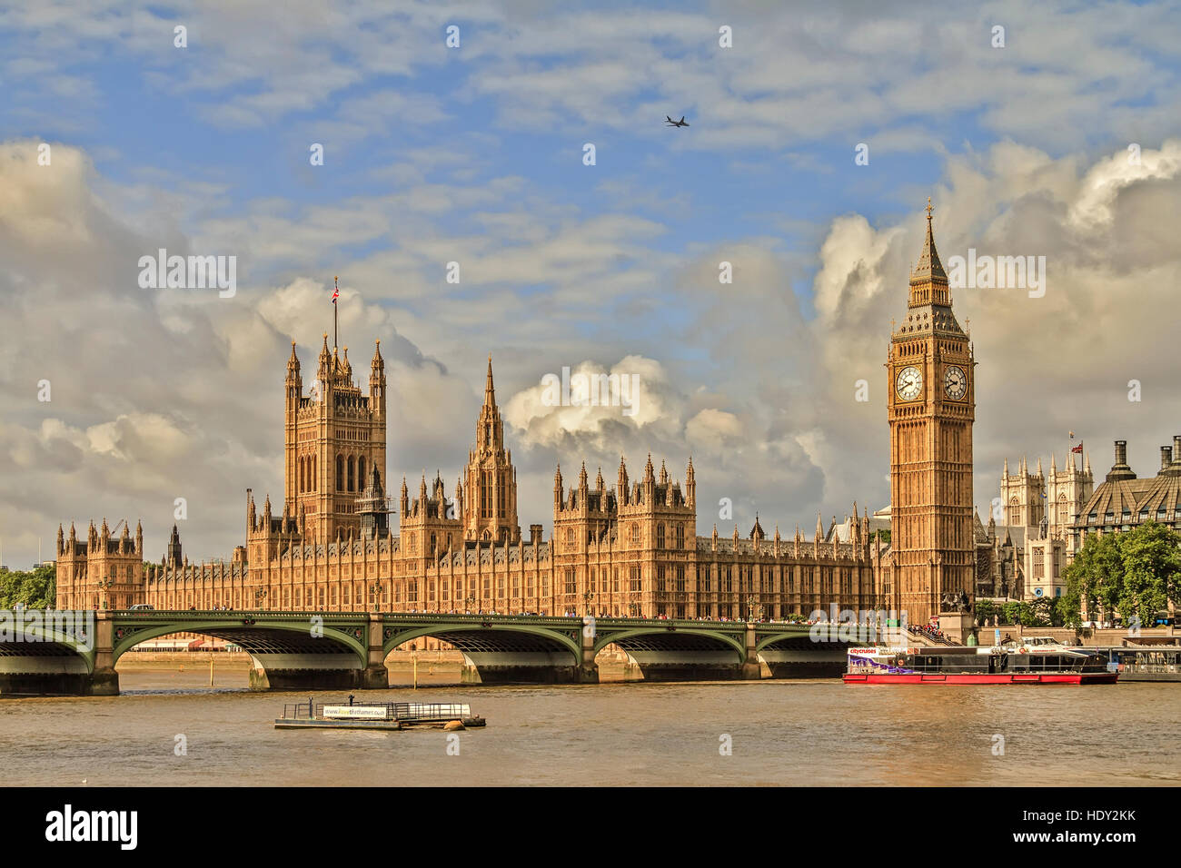 Parlamentsgebäude und Westminster Bridge London UK Stockfoto