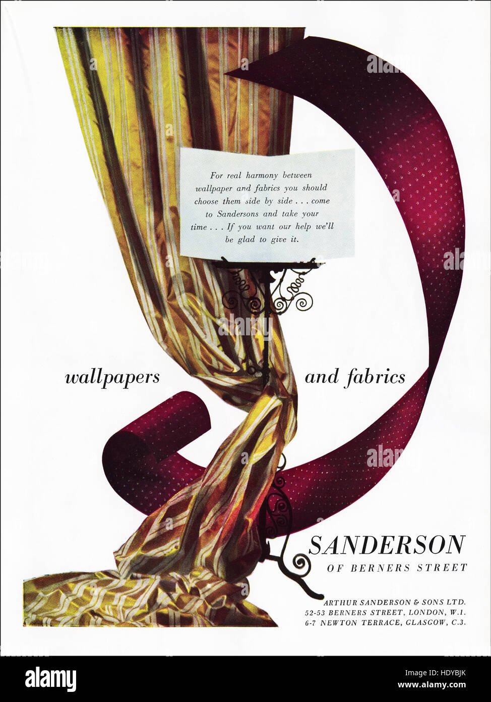 1950er Jahre Werbung Werbung aus original alten Vintage englischen Magazin datiert 1953 Werbung für Tapeten und Stoffe von Sanderson Stockfoto