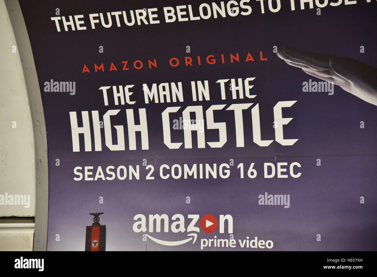 Kings Cross, London, UK. 16. Dezember 2016. Ein Plakat für Staffel 2 von The Man in das hohe Schloss ab heute auf Amazon Prime. Stockfoto