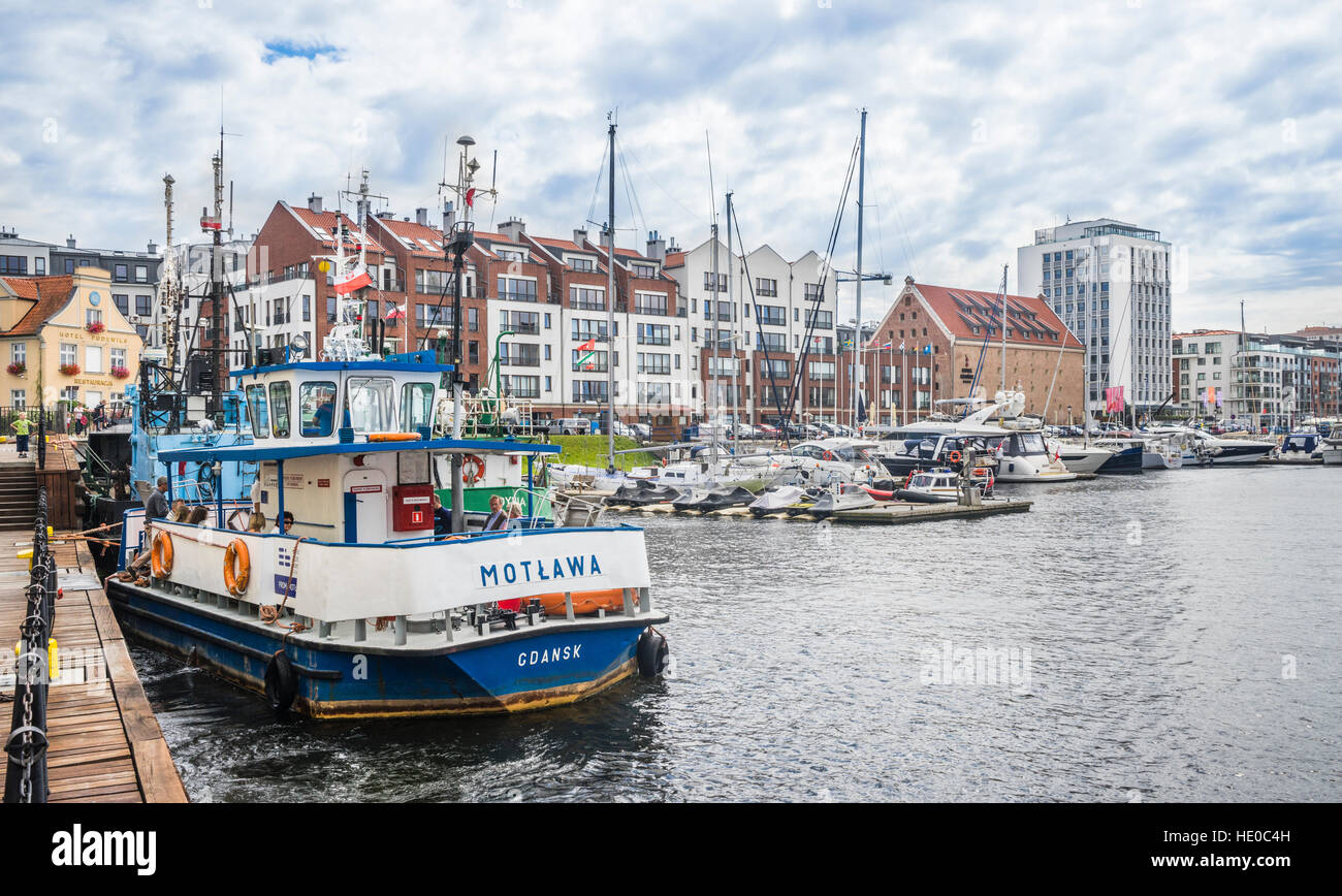 Polen, Gdansk, Mottlau Fähre auf Olowianka Island (Bleihof) mit Blick auf den Yachthafen Marina Gdansk Stockfoto