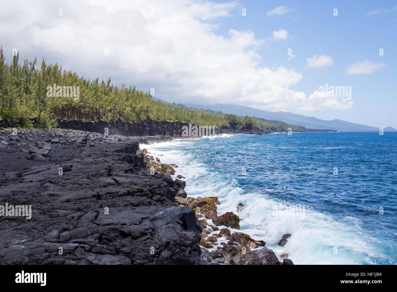Lava Flow Bereiche der Südküste, oder "Wild Coast" der Insel La Réunion Stockfoto