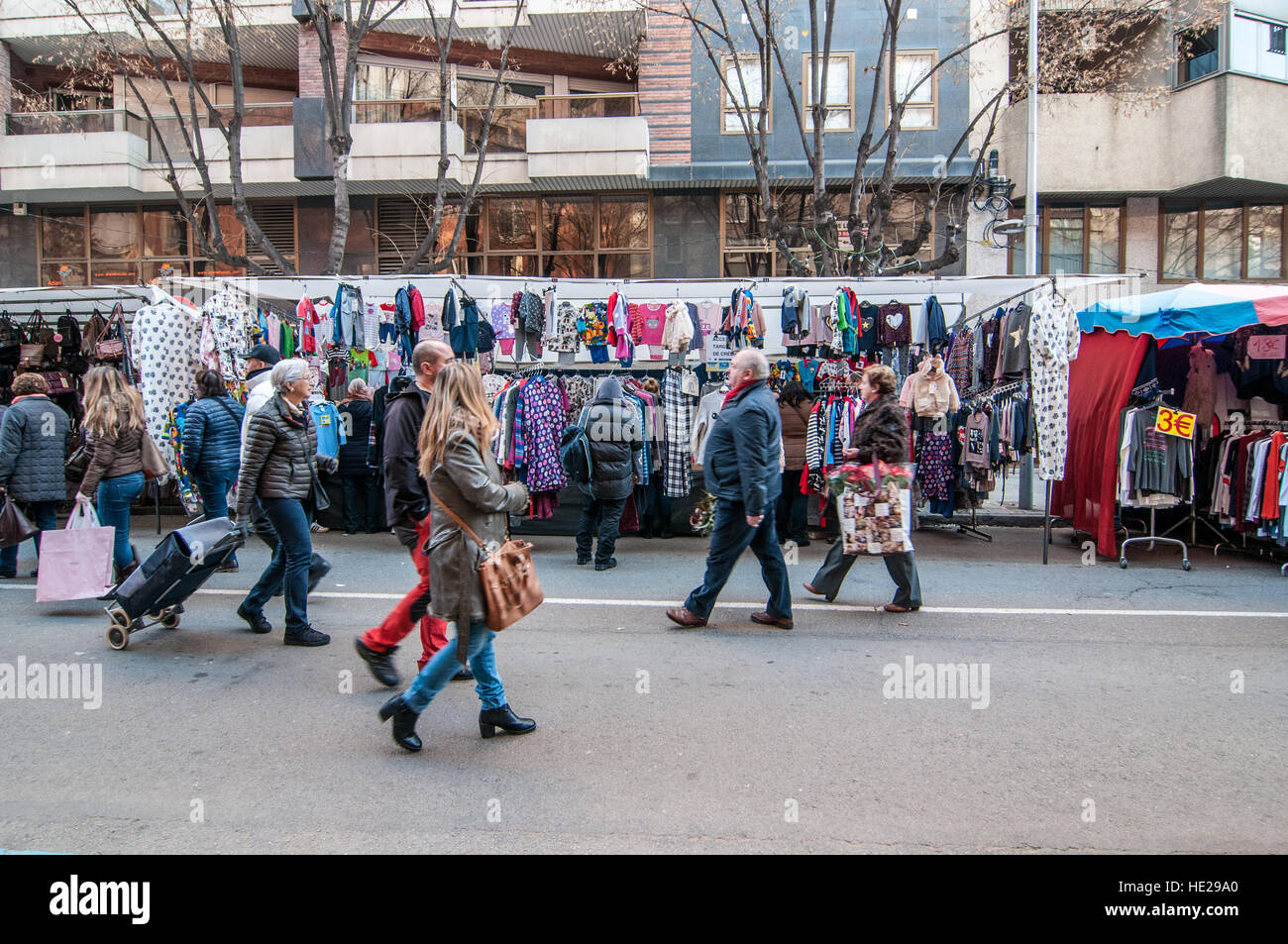 Wochenmarkt in der Stadt von Vic, Katalonien, Spanien Stockfoto