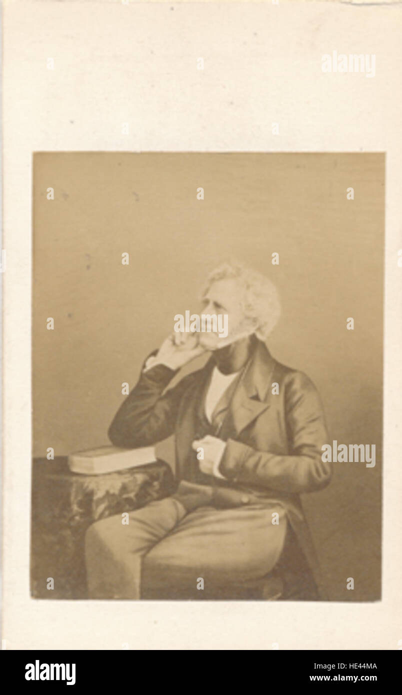 Dieses historische Foto zeigt Sir John Herschel, einen britischen Astronomen, Mathematiker, Chemiker und Erfinder. Herschel leistete bedeutende Beiträge auf dem Gebiet der Astronomie und Fotografie und machte ihn zu einer Schlüsselfigur des 19. Jahrhunderts. Stockfoto
