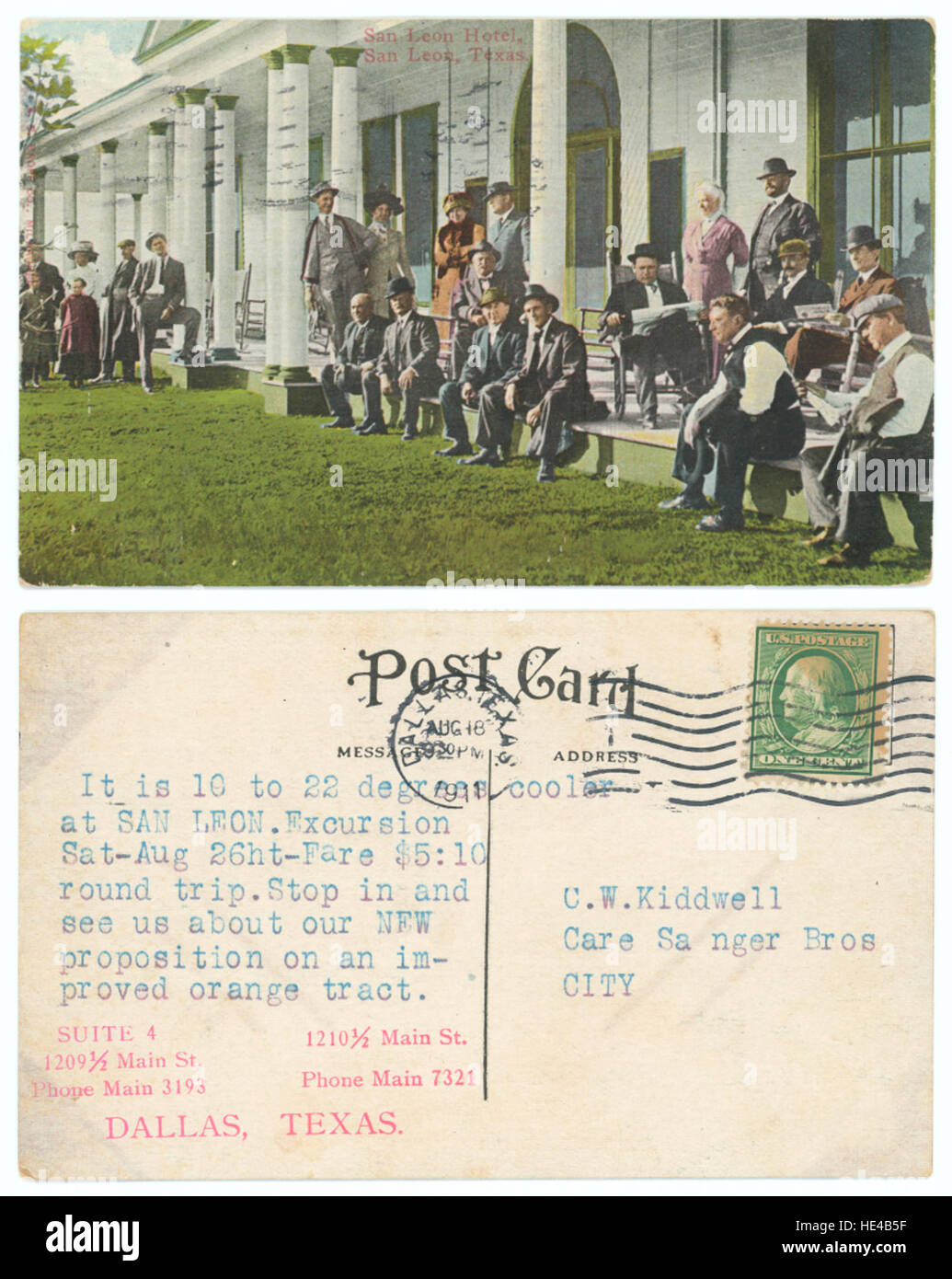 Das San Leon Hotel in San Leon, Texas, ist ein historisches Gebäude, das einst als prominenter Treffpunkt in der Gegend diente. Das Bild zeigt seine historische Bedeutung als Teil der vergangenen Ära der Region. Stockfoto