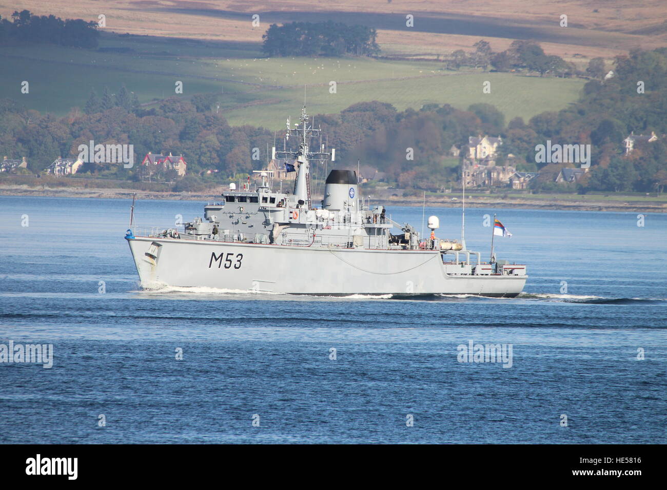 LNS Skalvis (M53), ein Jagd-Klasse Mine Gegenmaßnahmen Schiff der litauischen Marine, zu Beginn der Übung Joint Warrior 16-2. Stockfoto