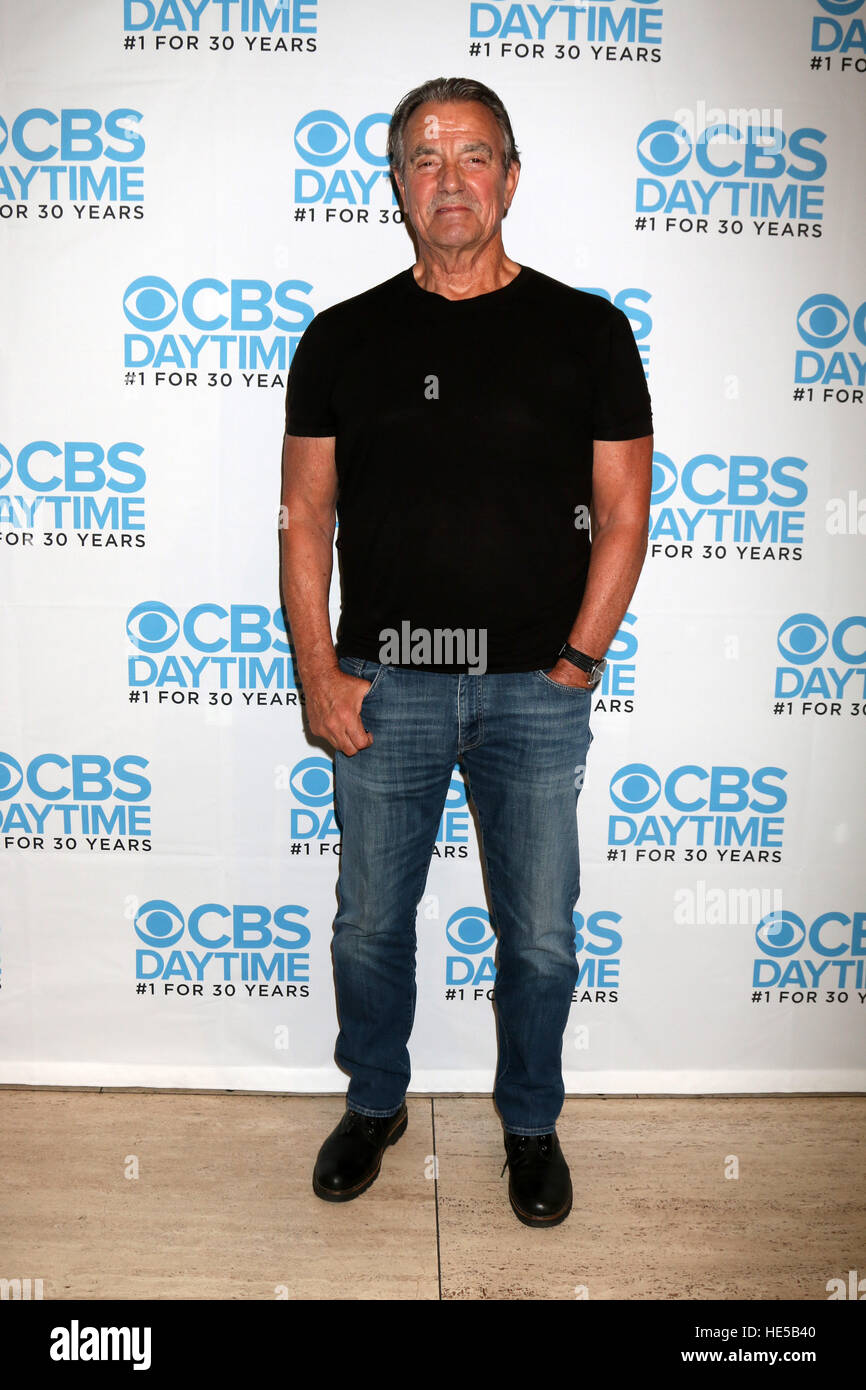 "The Young and the Restless" feiert 30 Jahre auf CBS bei Paley Center for Media - Ankünfte mit: Eric Braeden Where: Beverly Hills, Kalifornien, USA bei: 11. November 2016 Stockfoto